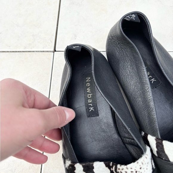 Newbark white and black loafers calf hair leather size 7 - Picture 3 of 7